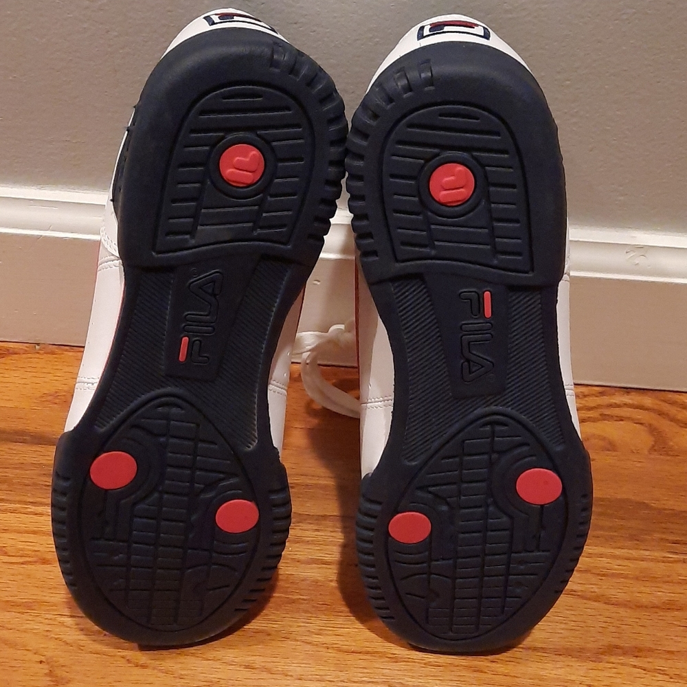 Original Fitness Fila Sneakers - Picture 12 of 12